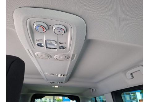 Opel Zafira Life #15