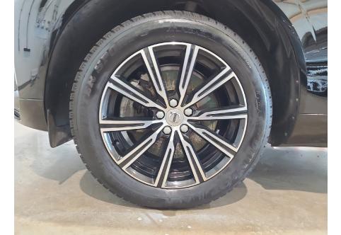 Volvo XC60 #12
