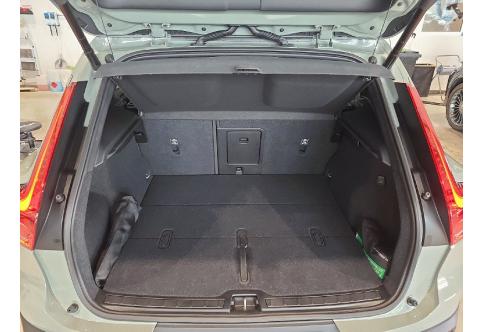 Volvo XC40 #11