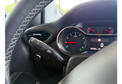 Opel Crossland X #24