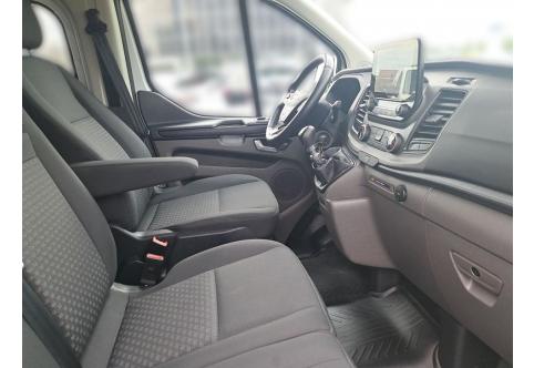 Ford Tourneo Custom #22
