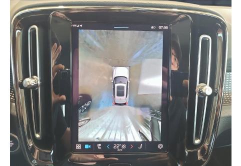 Volvo XC40 #7