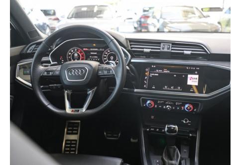 Audi RSQ3 #7