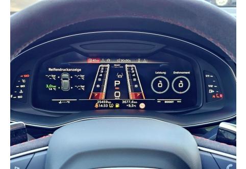 Audi RSQ8 #10