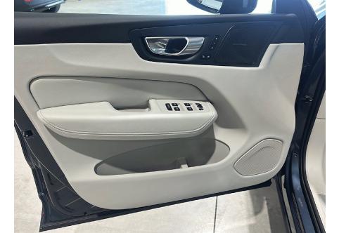 Volvo XC60 #5