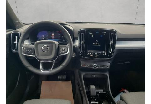 Volvo XC40 #13
