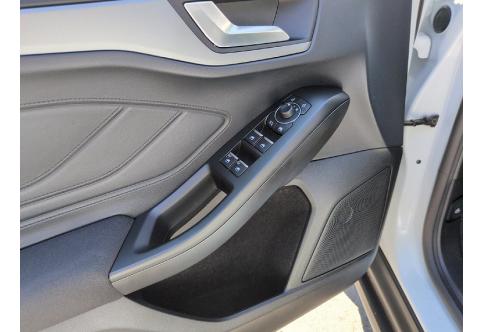 Ford Focus #8