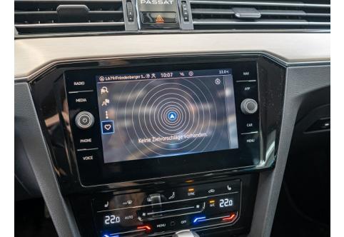 VW Passat #9