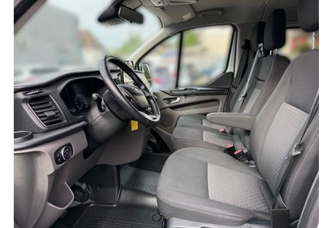 Ford Tourneo Custom #8
