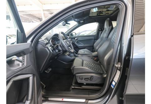 Audi RSQ3 #8