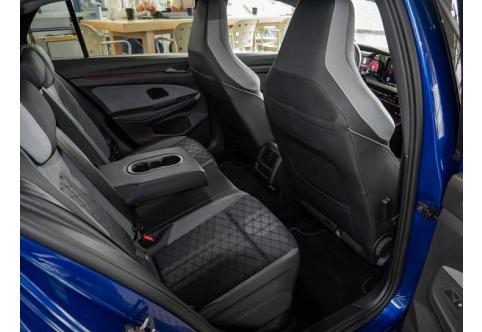 VW Golf #4