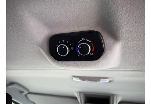 Ford Tourneo Custom #20