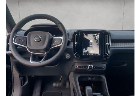 Volvo XC40 #8