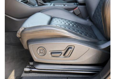 Audi RSQ3 #9