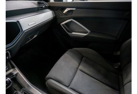 Audi Q3 #12