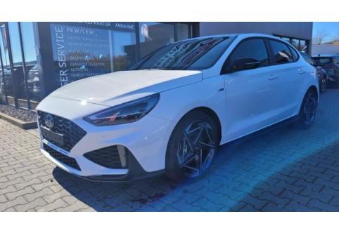 Hyundai i30 #1