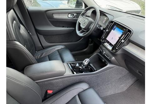 Volvo XC40 #4