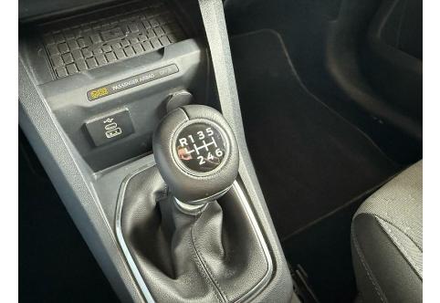 Ford Tourneo Courier #21