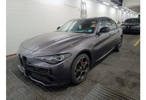 Alfa Romeo Giulia #1