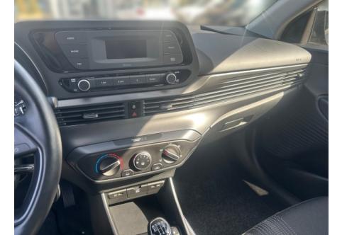 Hyundai i20 #9