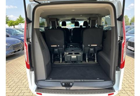 Ford Tourneo Custom #9