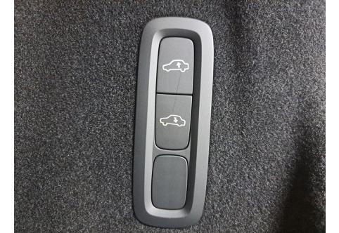 Volvo XC60 #12