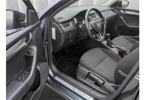 Skoda Octavia #4