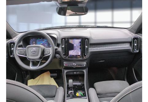 Volvo XC40 #17