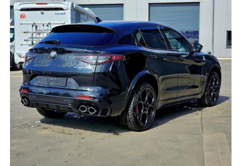 Alfa Romeo Stelvio #2