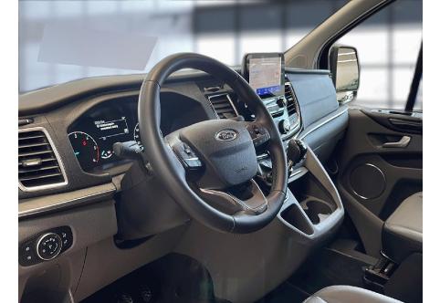 Ford Tourneo Custom #10