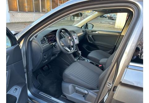 VW Tiguan #10