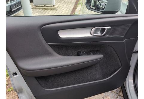 Volvo XC40 #6