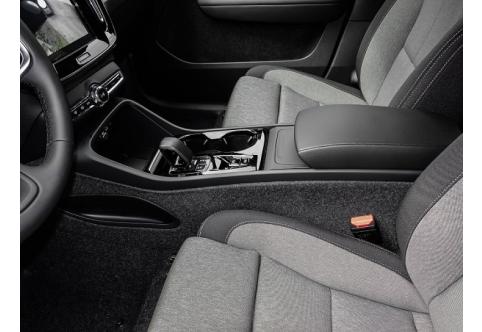 Volvo XC40 #11