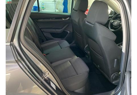 Skoda Octavia #13