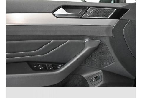 VW Passat #14
