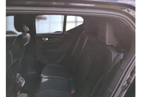 Volvo XC40 #12