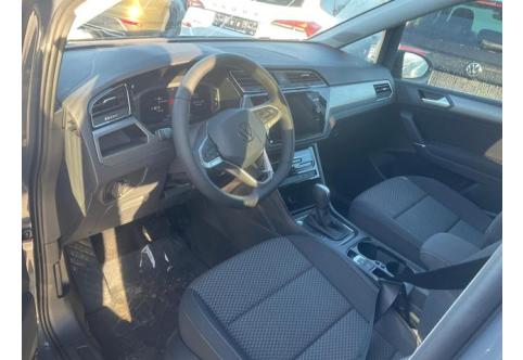 VW Touran #1