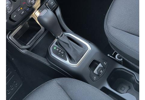 Jeep Renegade #10