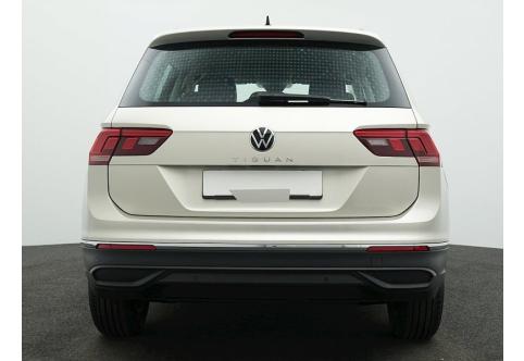 VW Tiguan #4