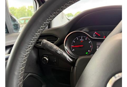 Opel Crossland X #23