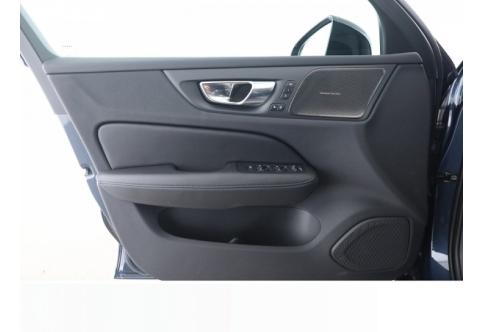 Volvo V60 #16