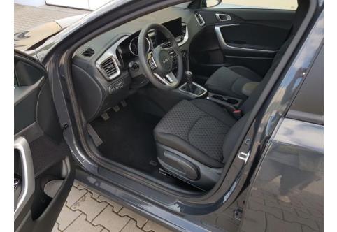 KIA cee'd #1