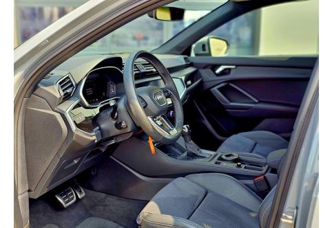 Audi Q3 #3