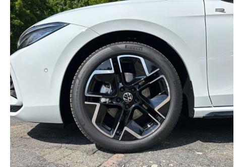 VW Passat #8