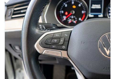 VW Passat #12