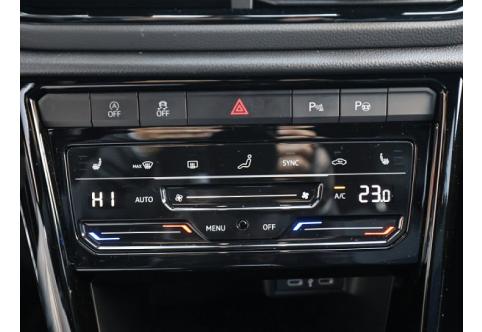 VW T-Roc #12