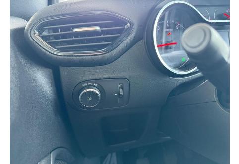 Opel Crossland X #26