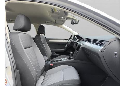 VW Passat #12