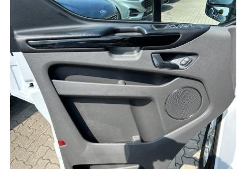 Ford Tourneo Custom #20