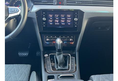 VW Passat #12